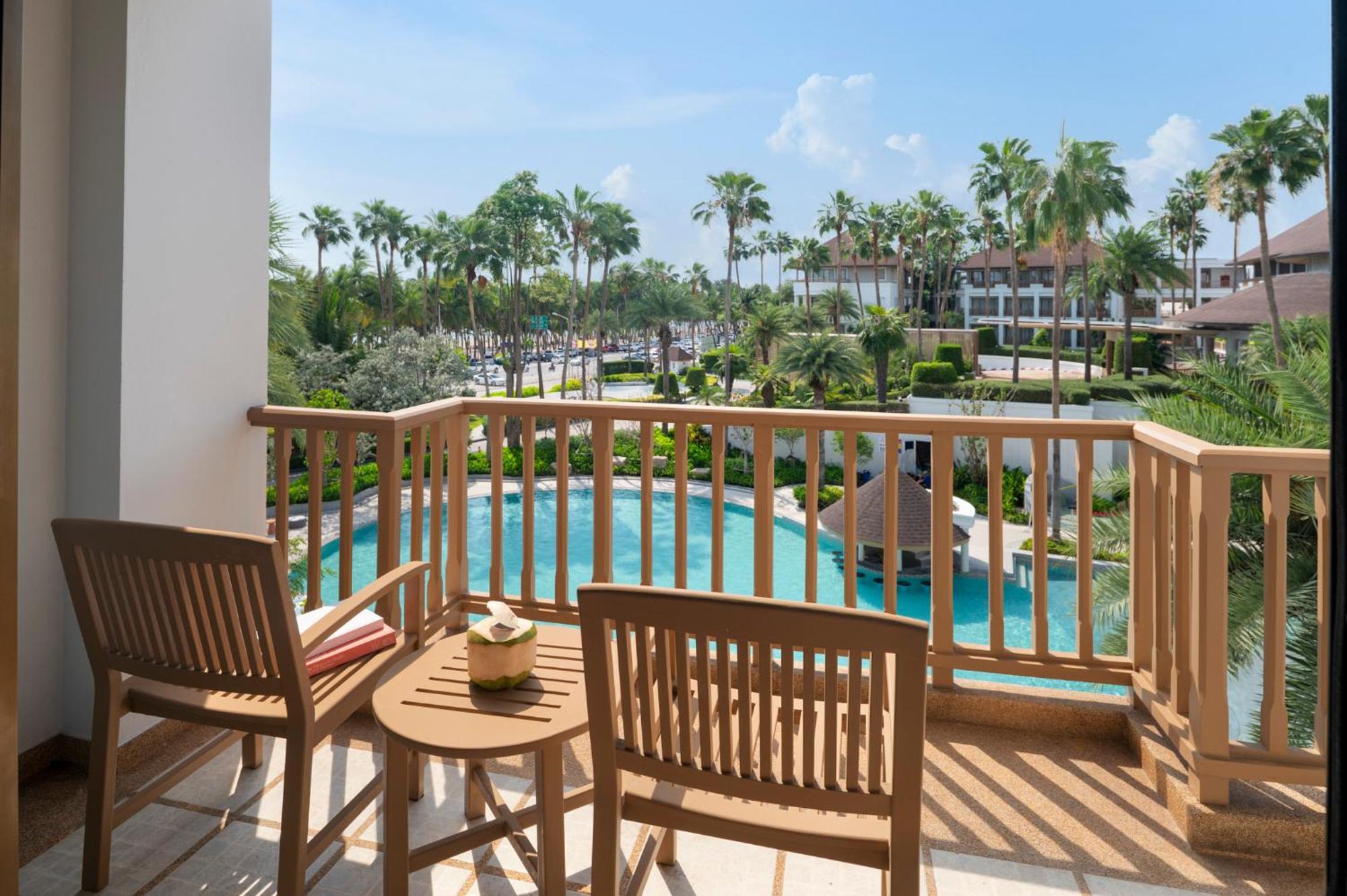 Bangsaen The Tide Resort מראה חיצוני תמונה